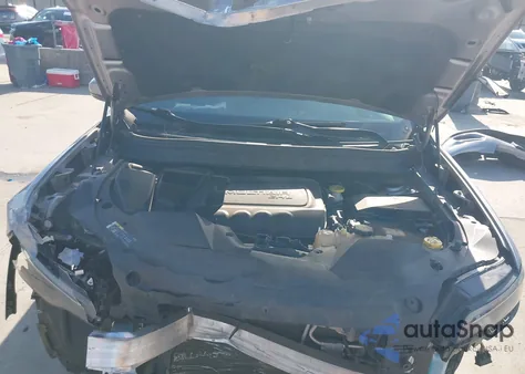 2020 Jeep Cherokee Latitude Plus Fwd z USA, uszkodzony, nr VIN 1C4PJLLB6LD618897